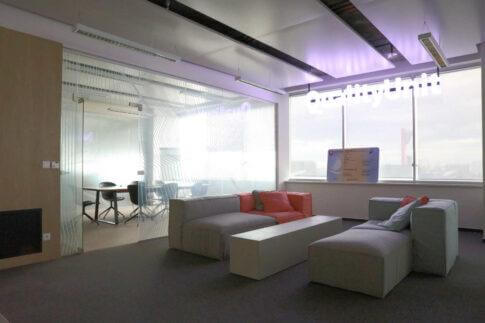 Kancelársky priestor 3