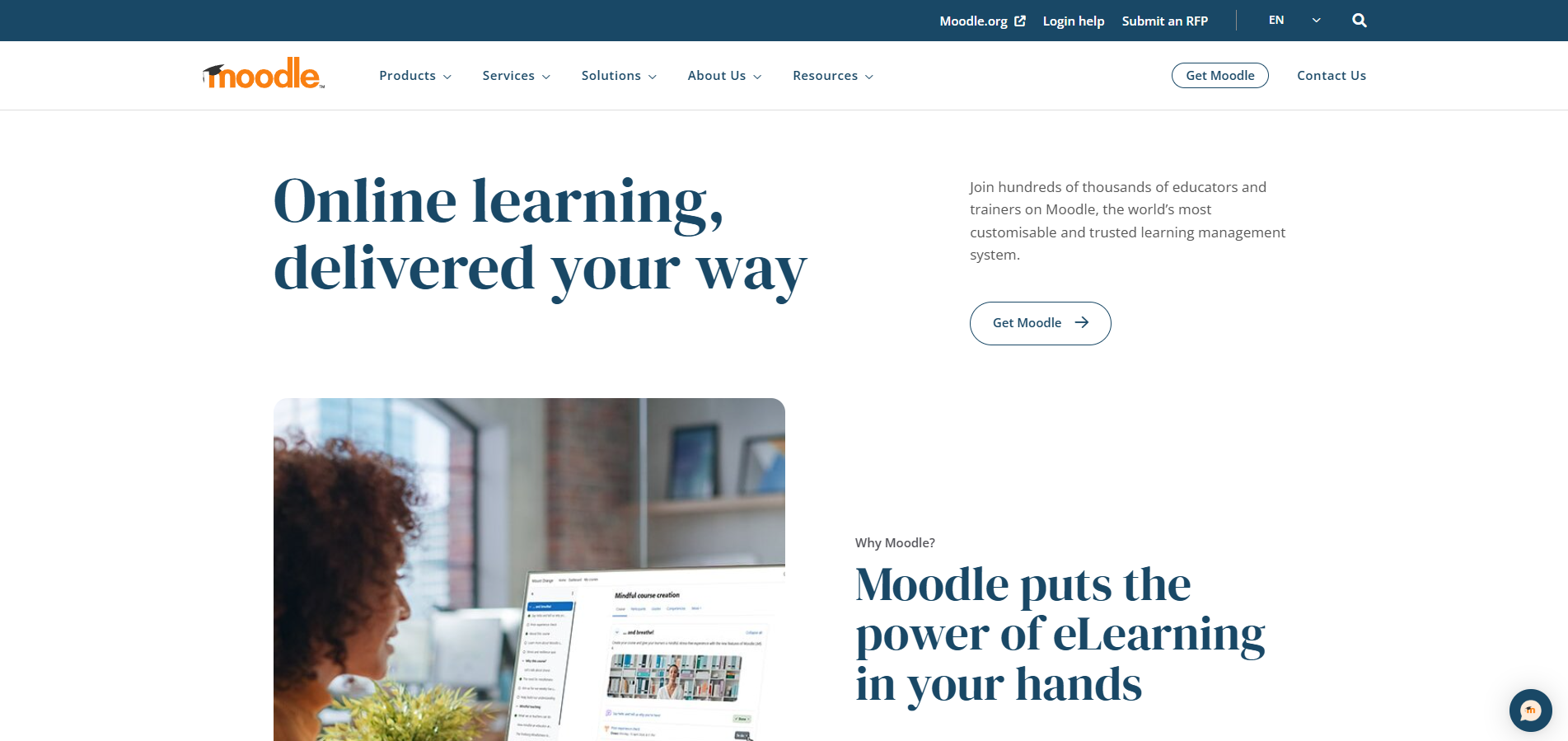 Kontakty na podporu Moodle